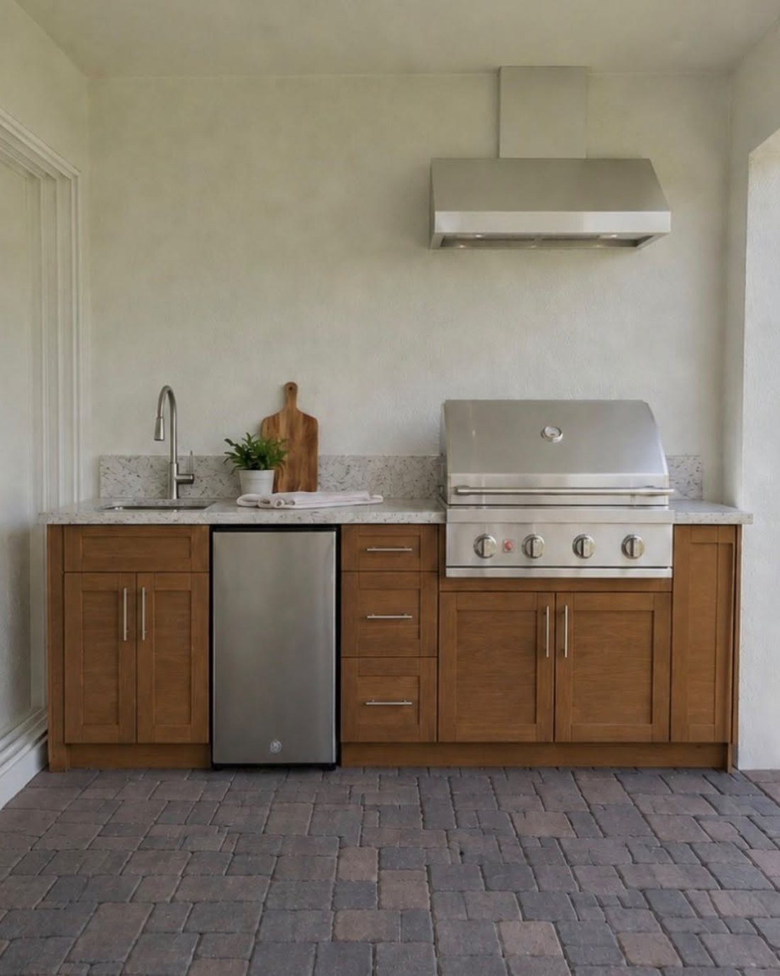 Brisa Essential outdoor kitchen — concept render
